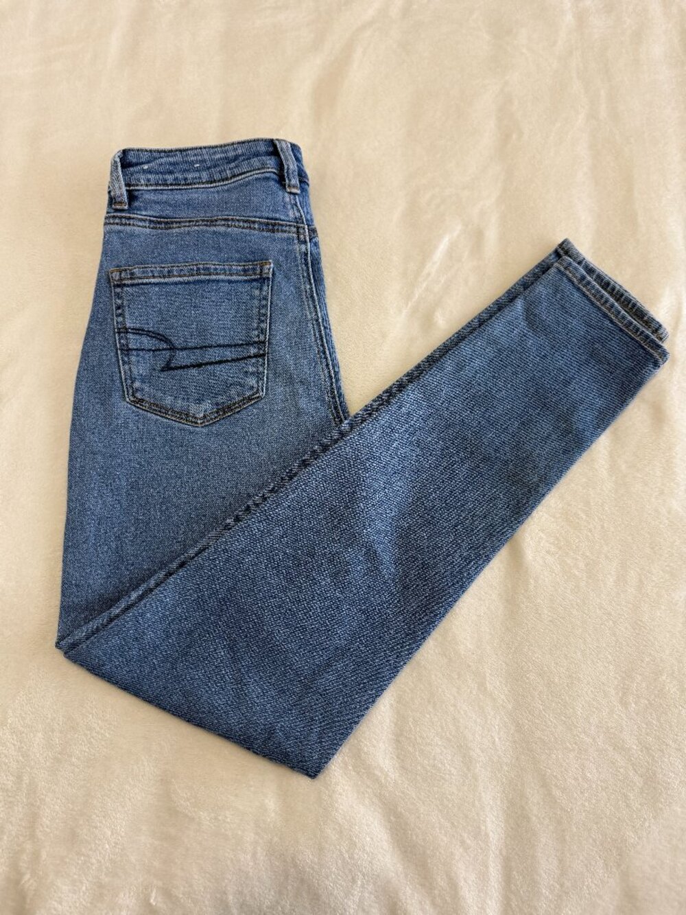 American Eagle Mom Jeans 00 Long Light Wash Stretch High Rise Denim Jeans